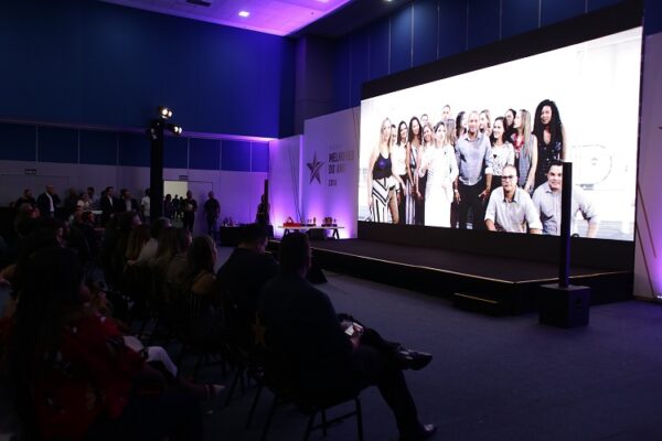 paineis de led para loja e desfile de moda